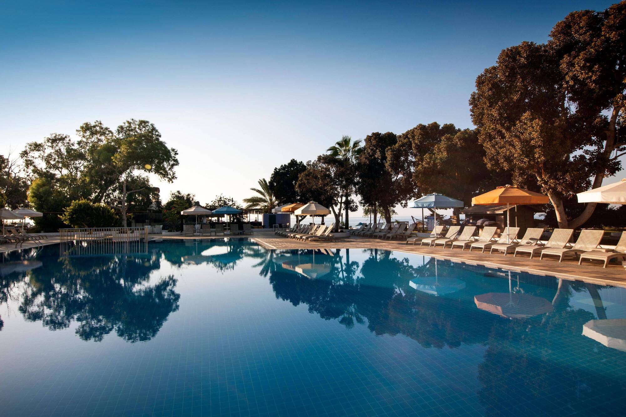 Merit Cyprus Gardens Holiday Famagusta  Exterior photo