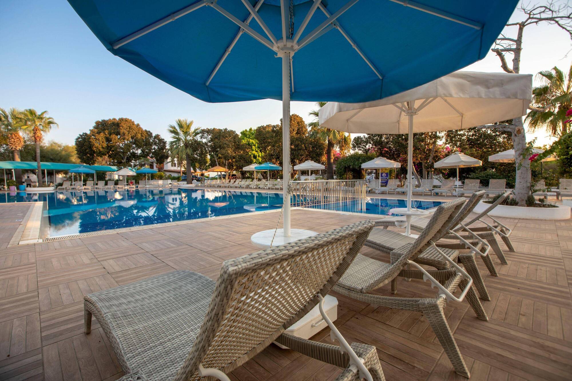 Merit Cyprus Gardens Holiday Famagusta  Exterior photo
